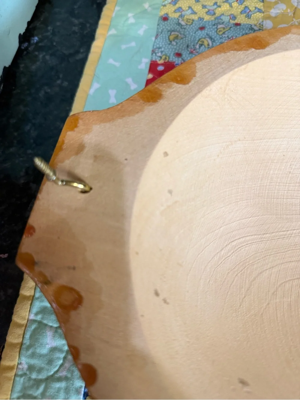 N/A oval wooden